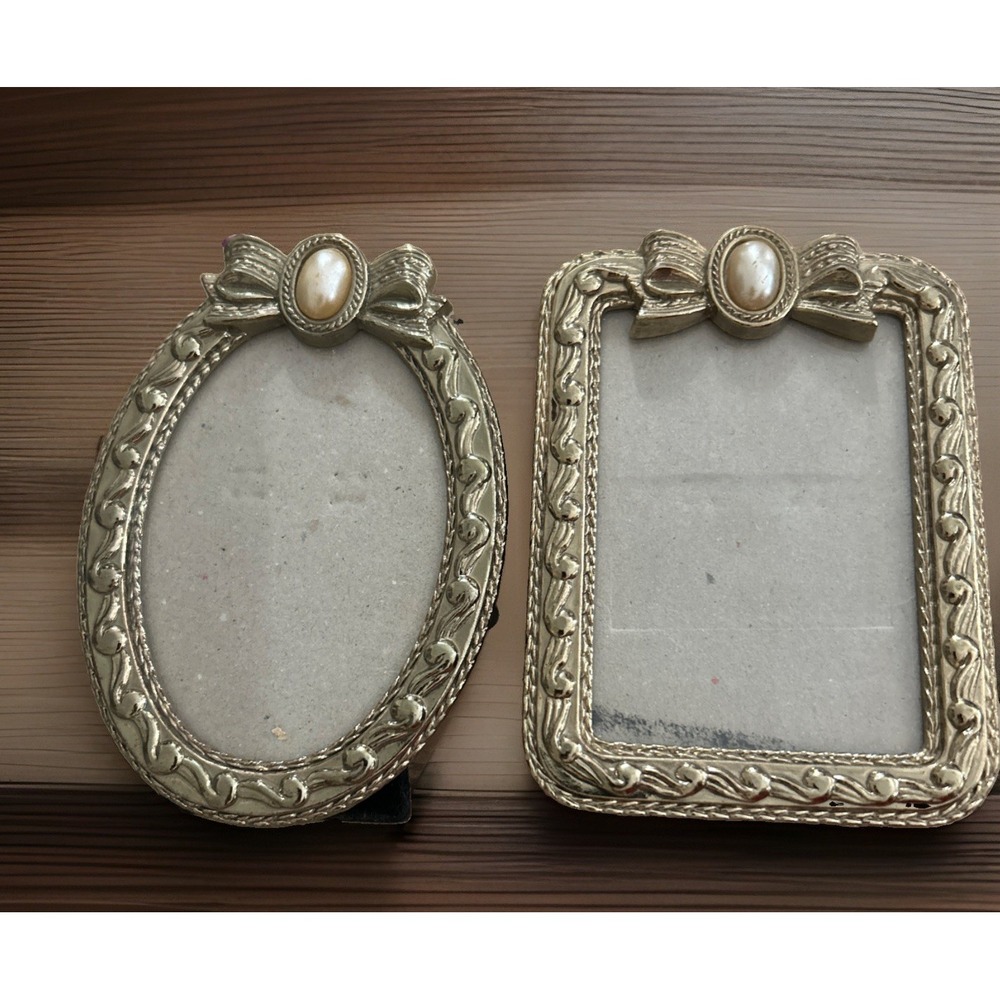 Vintage MRF 89 Gold Bow Pearl Small Oval & Rectangular Picture Frame Lot Of 2